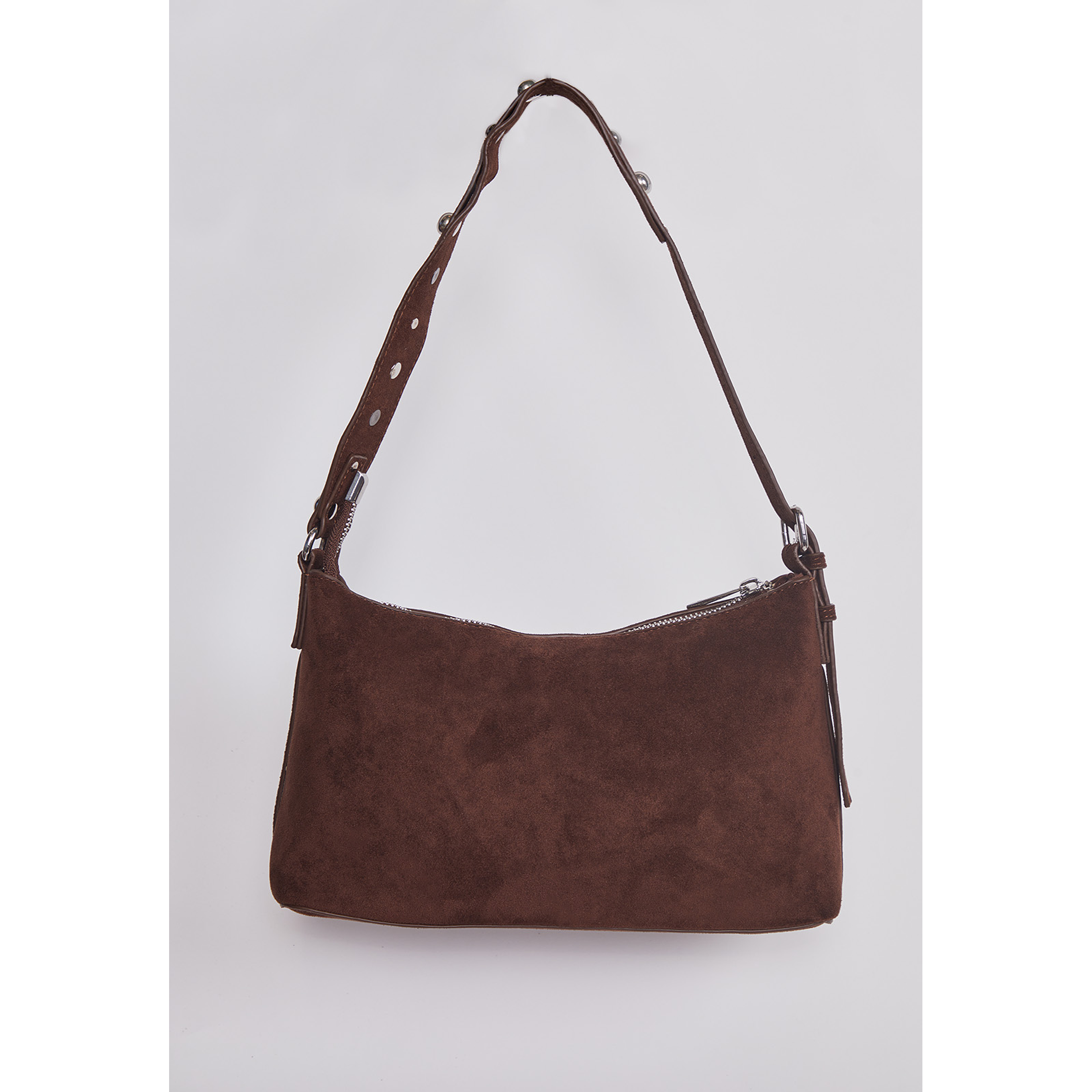 Cartera Gamuza Tachas Café Sioux 3