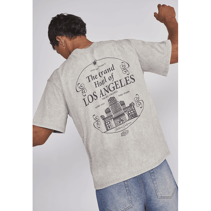 Polera Hombre Relaxed Los Angeles Café Sioux 5