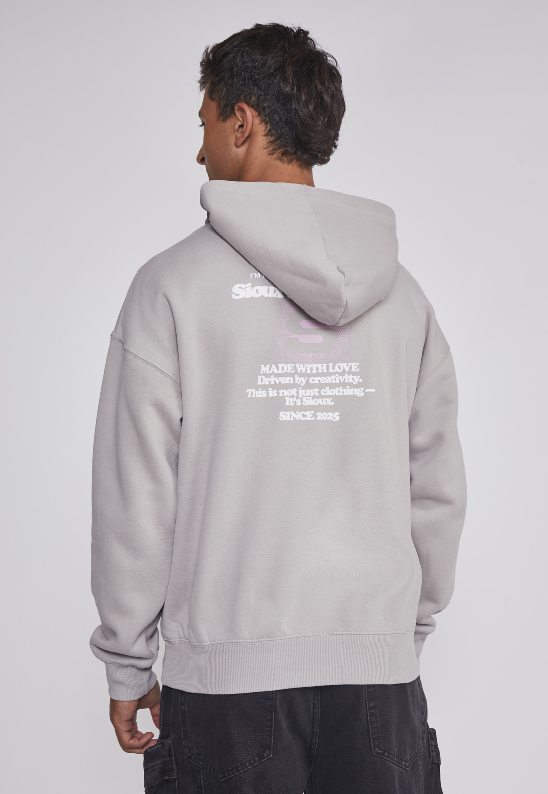 Polerón Hombre Lavado 3D Gris Sioux 2