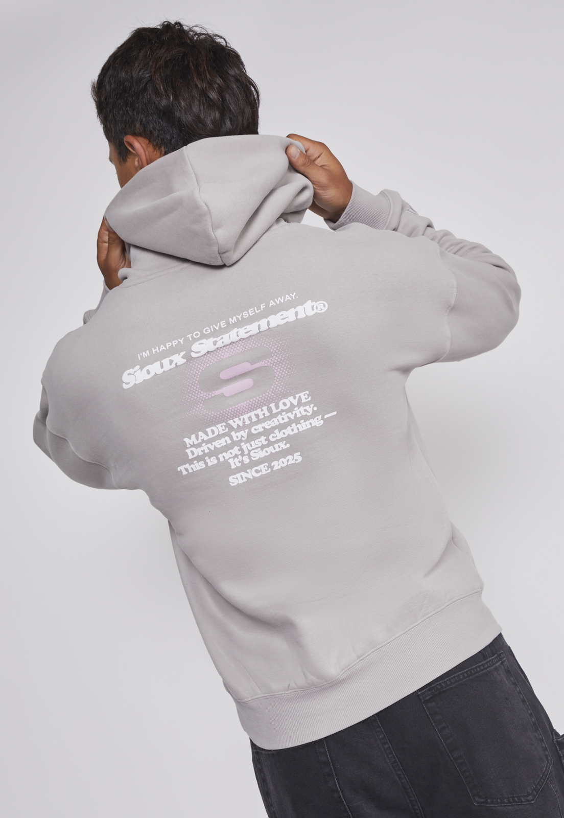 Polerón Hombre Lavado 3D Gris Sioux 5