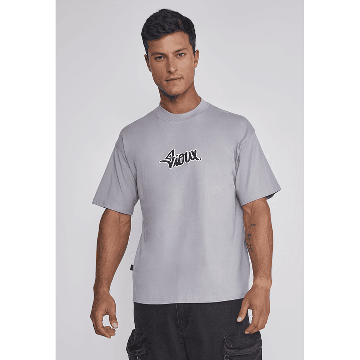 Polera Hombre Bordado Gris Sioux 1