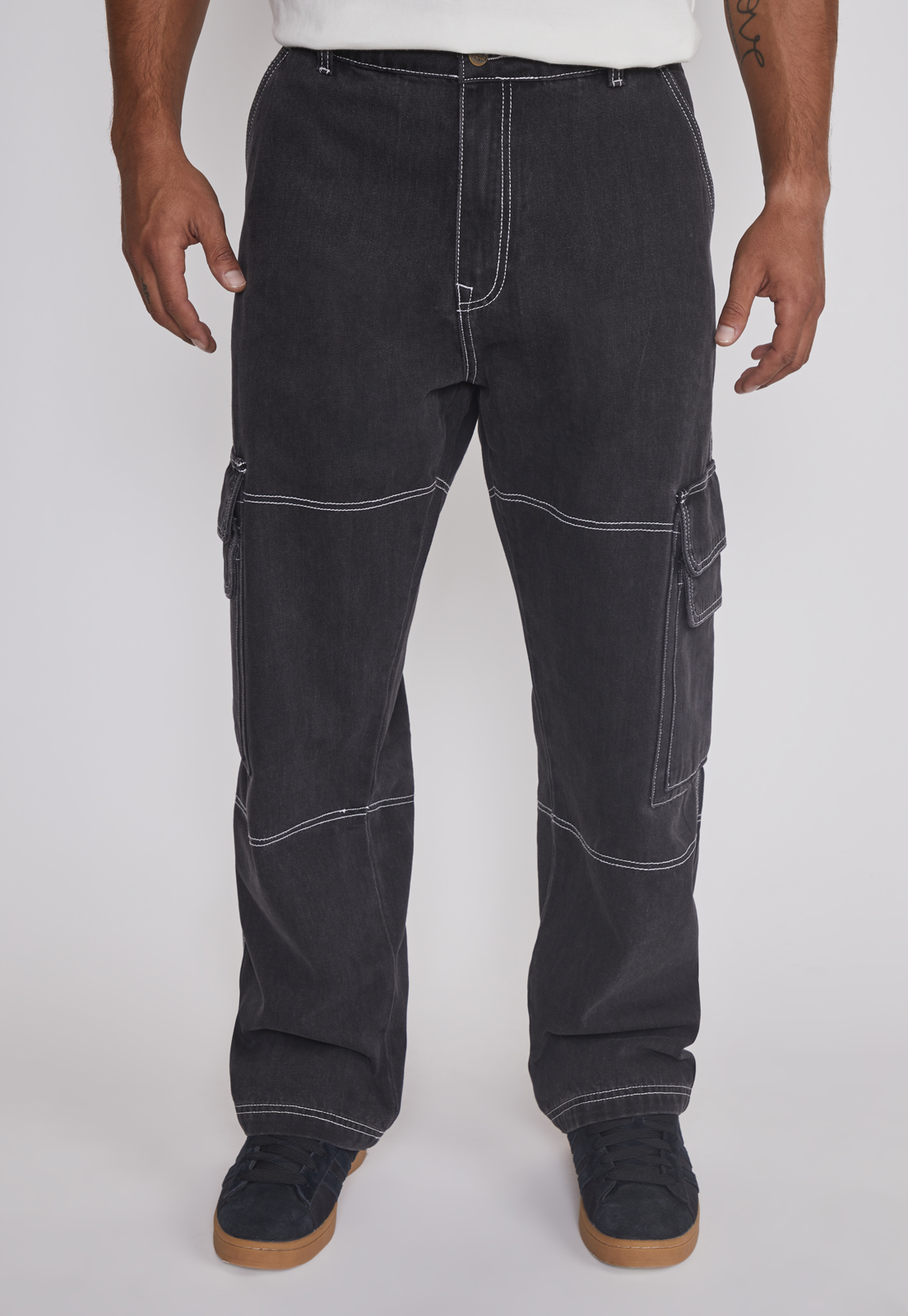 Jeans Hombre Cargo Costuras Negro Sioux 1