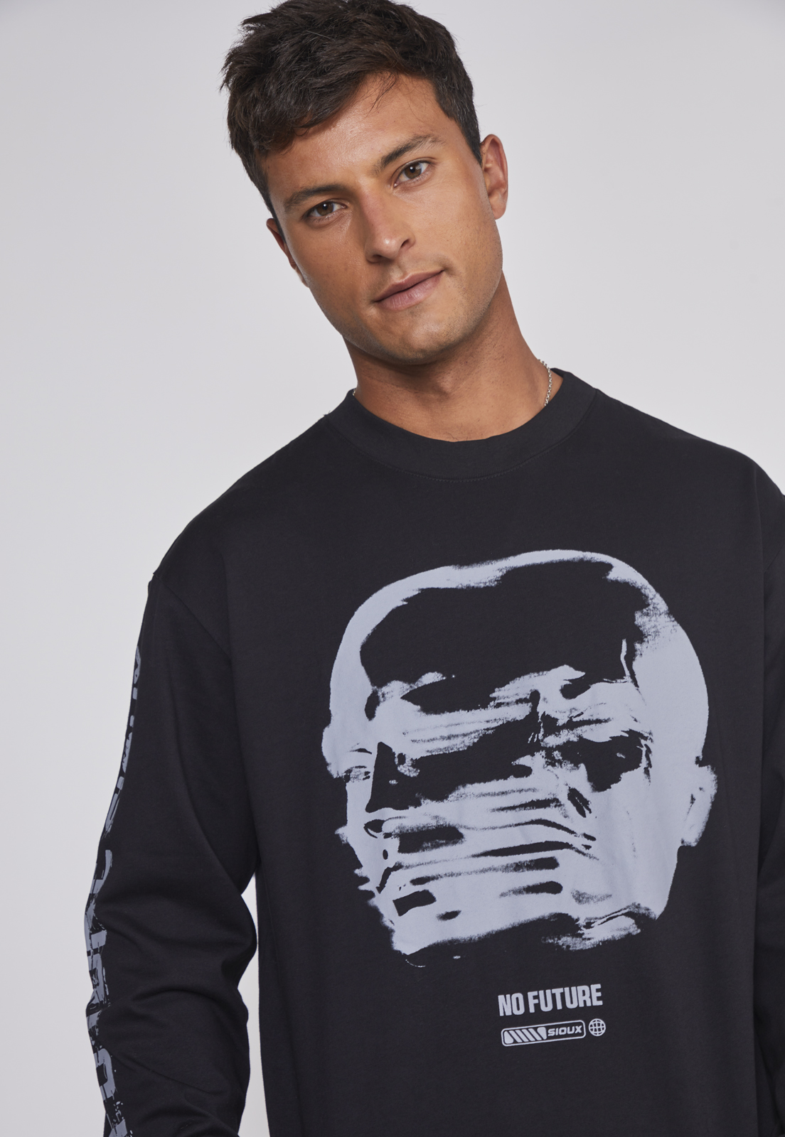 Polera Hombre Cara Puño Negro Sioux 4