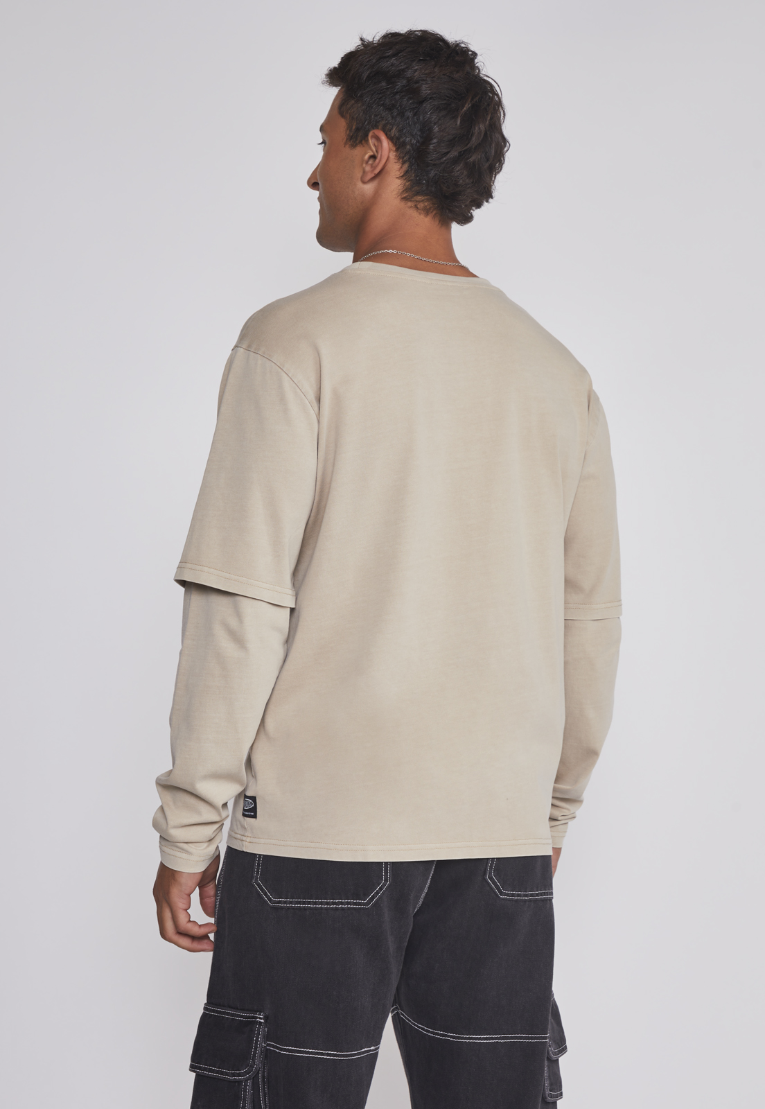 Polera Hombre Bordado Basic Beige Sioux 2