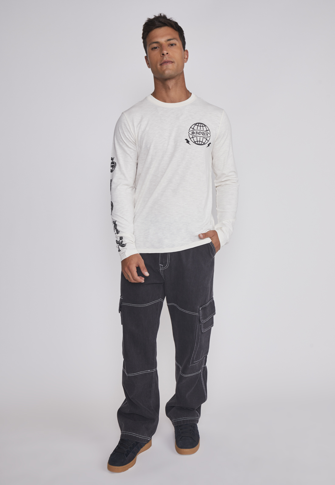 Polera Hombre Estampada Brazos Blanco Sioux 3