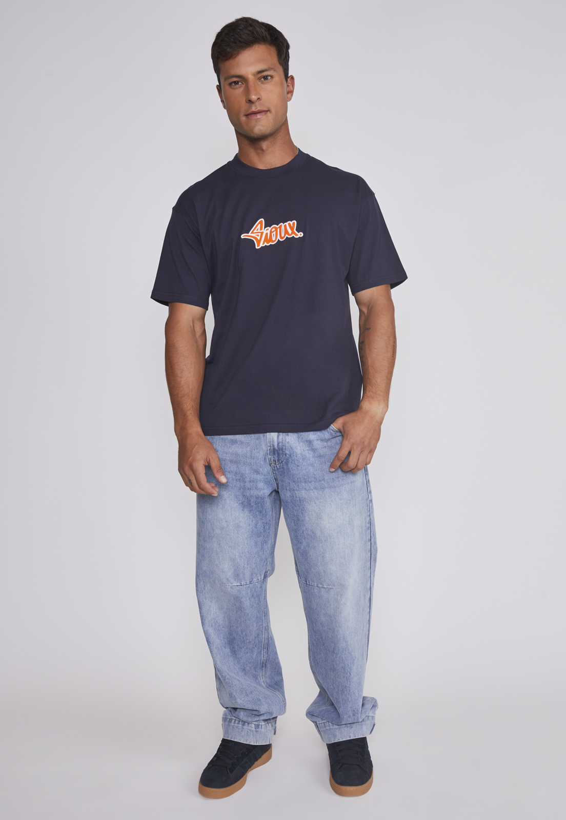 Polera Hombre Bordado Azul Sioux 3