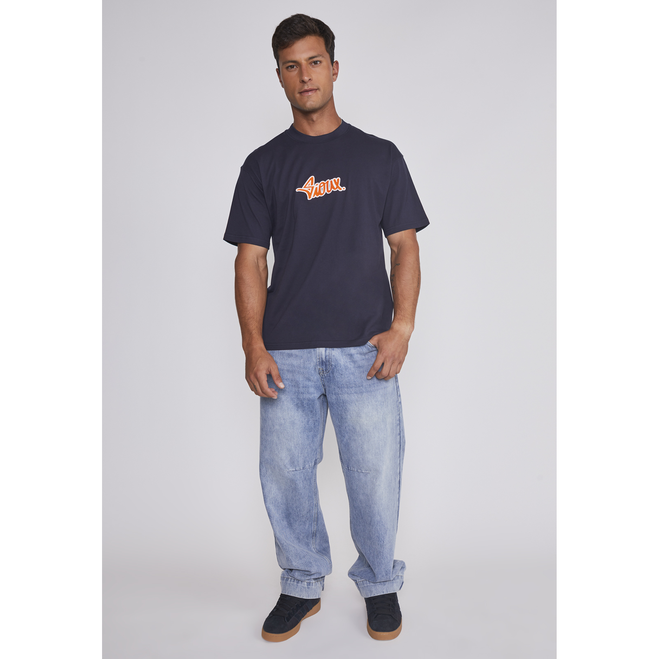 Polera Hombre Bordado Azul Sioux 3