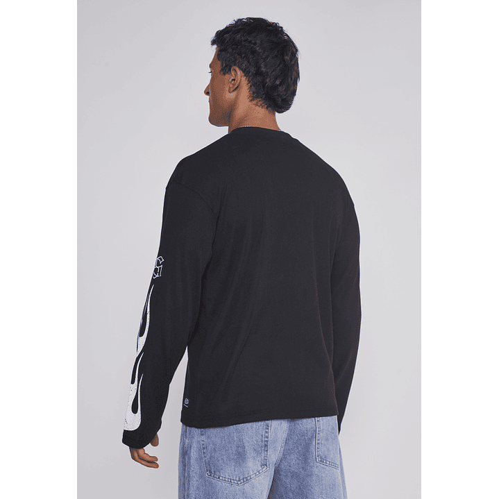 Polera Hombre Llamas Negro Sioux 2