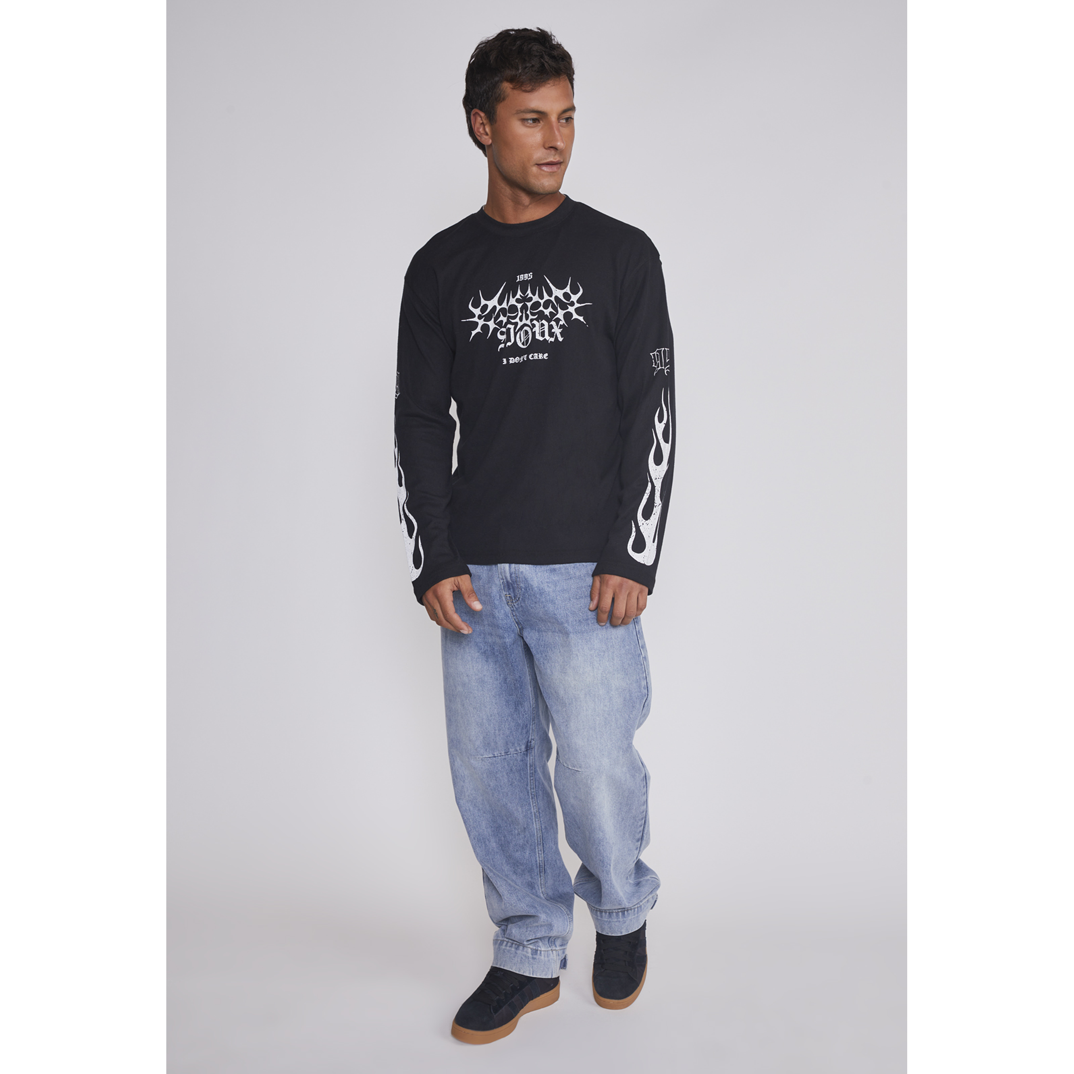 Polera Hombre Llamas Negro Sioux 3