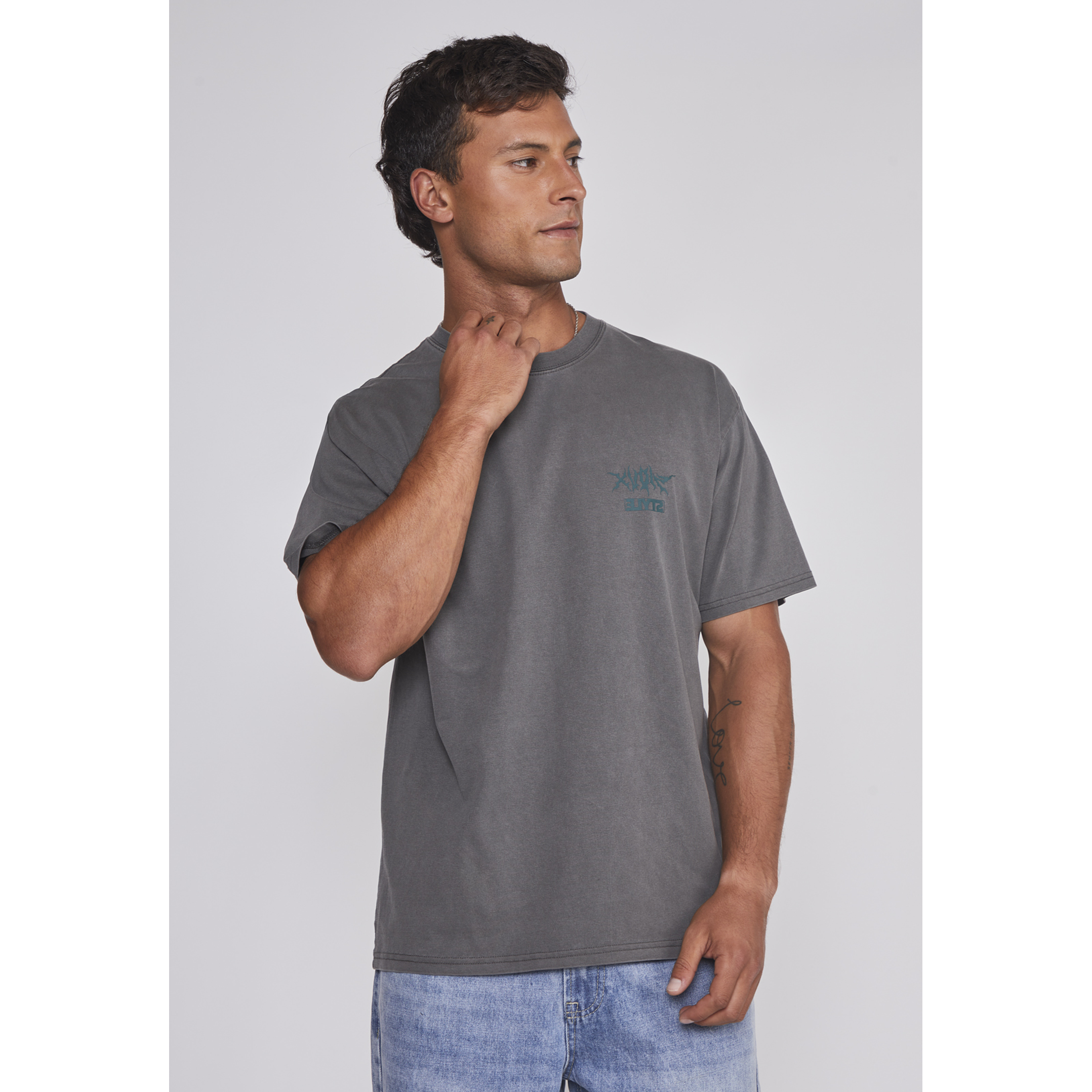 Polera Hombre Lavada Dinosaurio Café Sioux 1