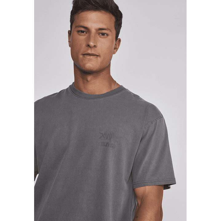 Polera Hombre Lavada Dinosaurio Café Sioux 4