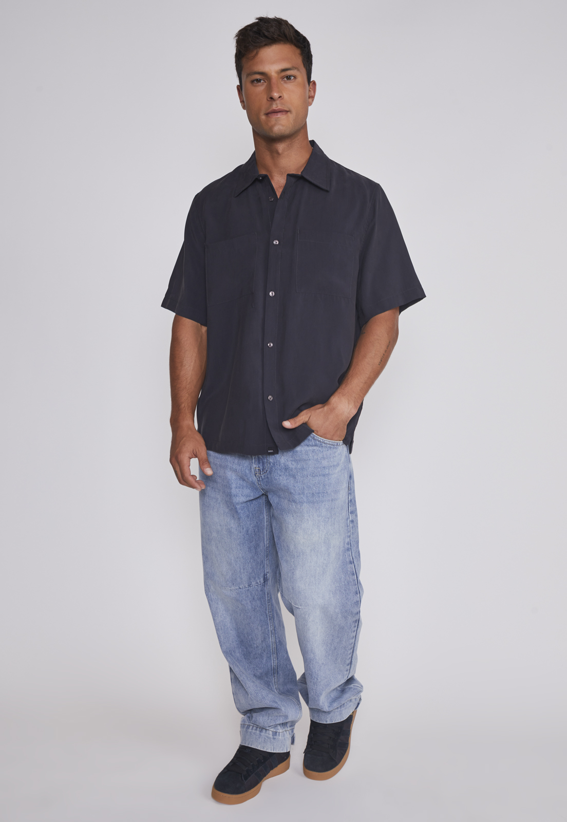 Camisa Hombre Relaxed 2 Bolsillos Negro Sioux 3