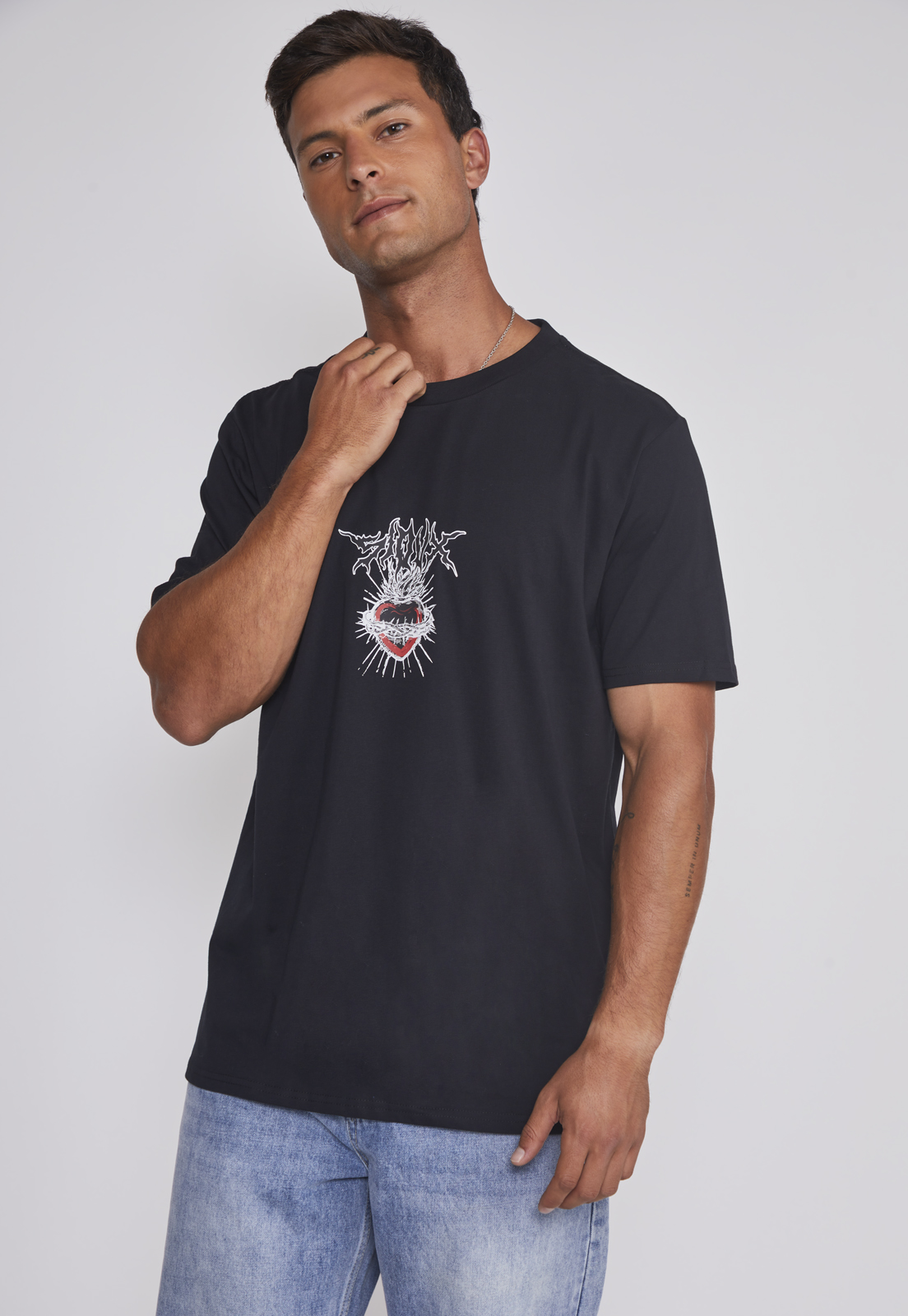 Polera Hombre Corazón Espinas Negro Sioux 1
