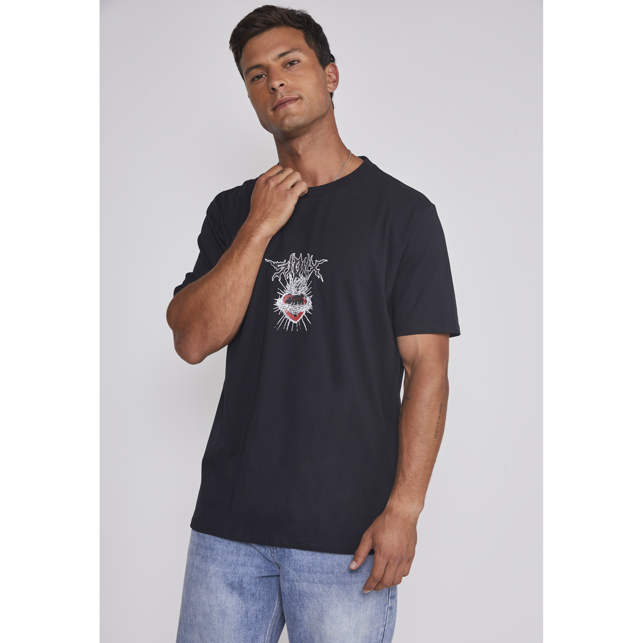 Polera Hombre Corazón Espinas Negro Sioux 1