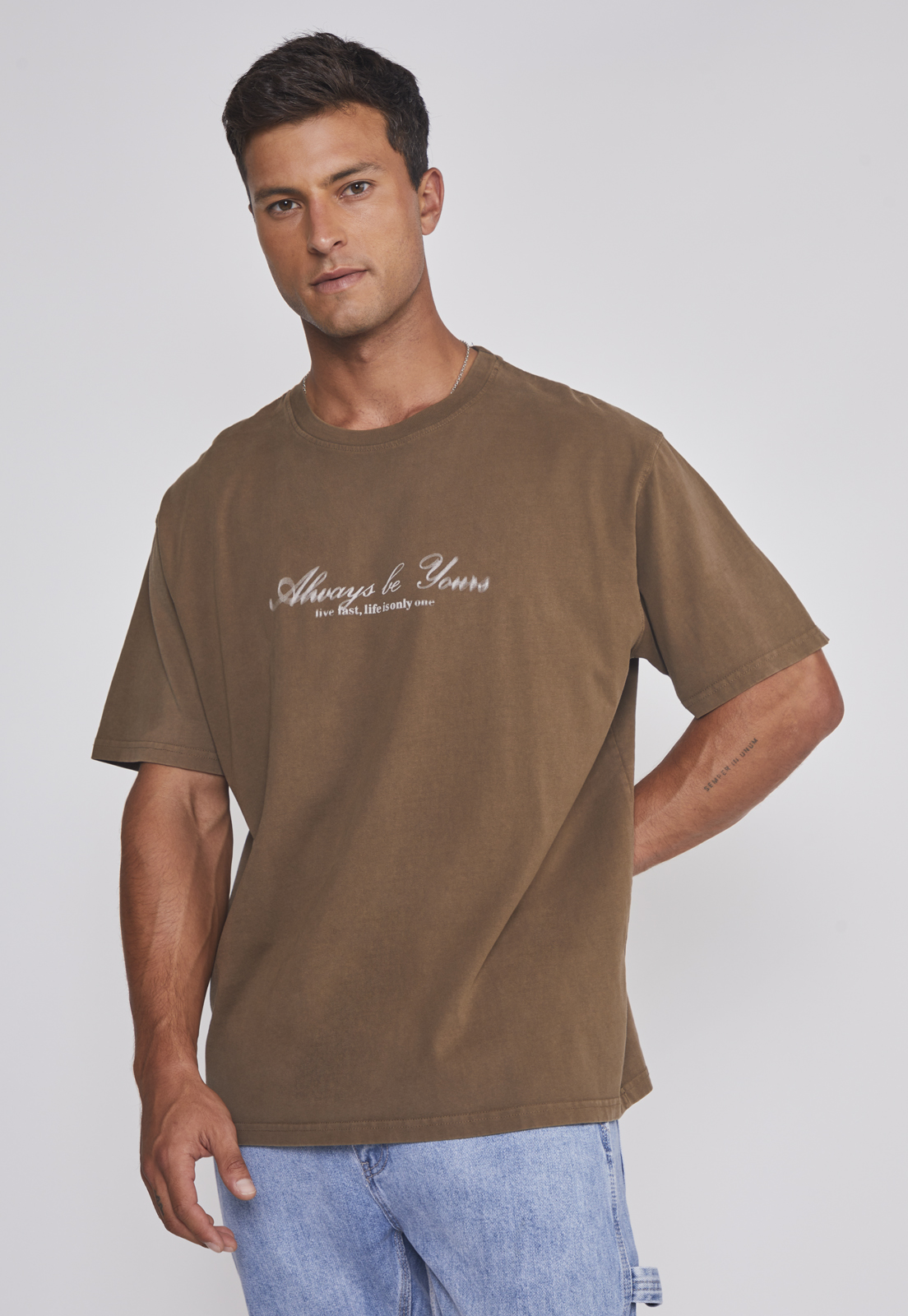 Polera Hombre Lavada Proceso Café Sioux 1