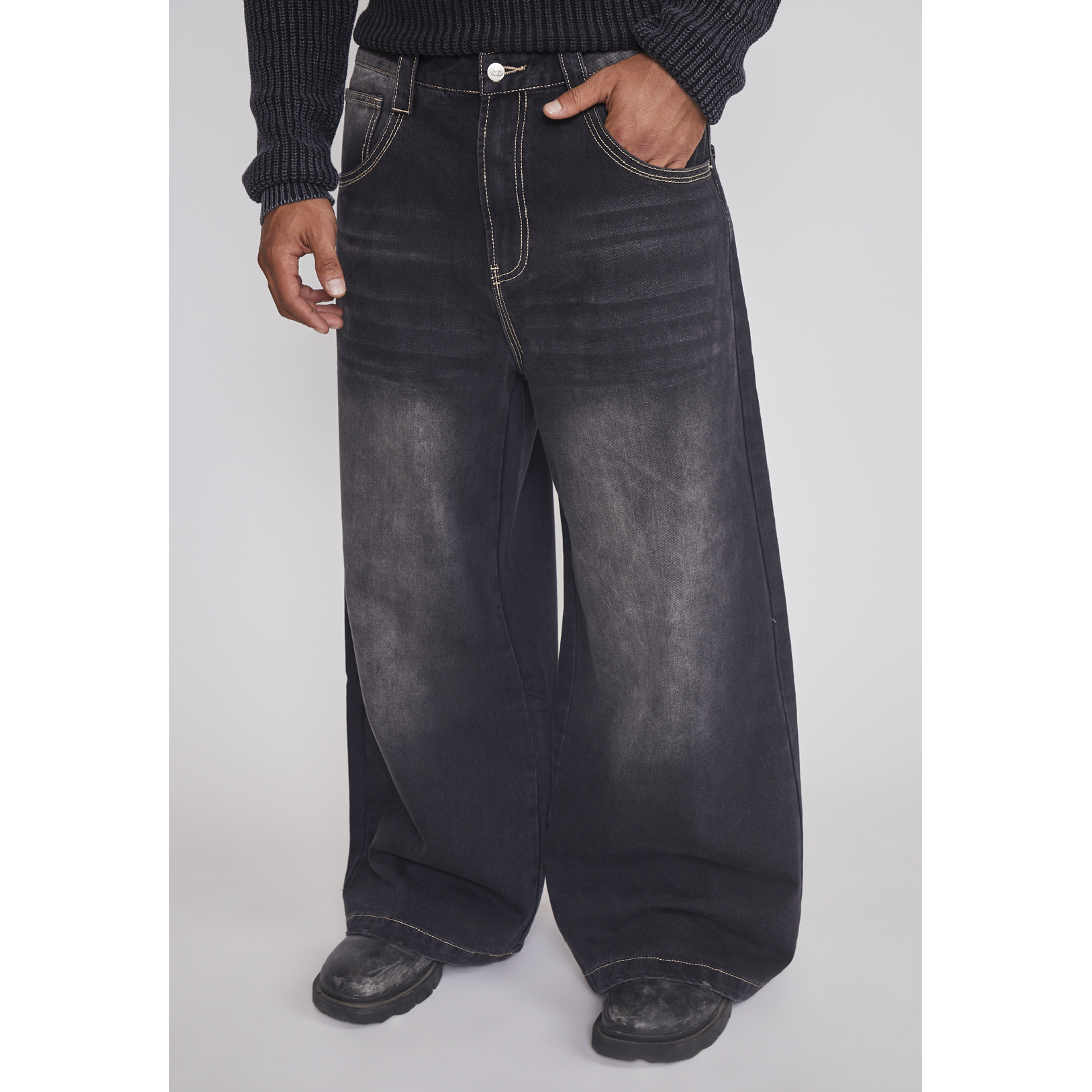 Jeans Hombre Mega Baggy Parche Negro Sioux 1