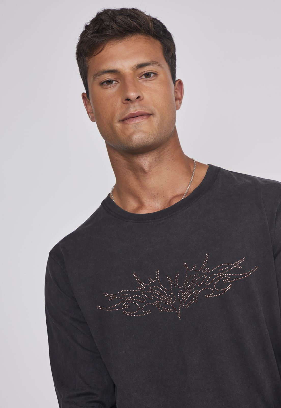Polera Hombre Lavada Strass Negro Sioux 4