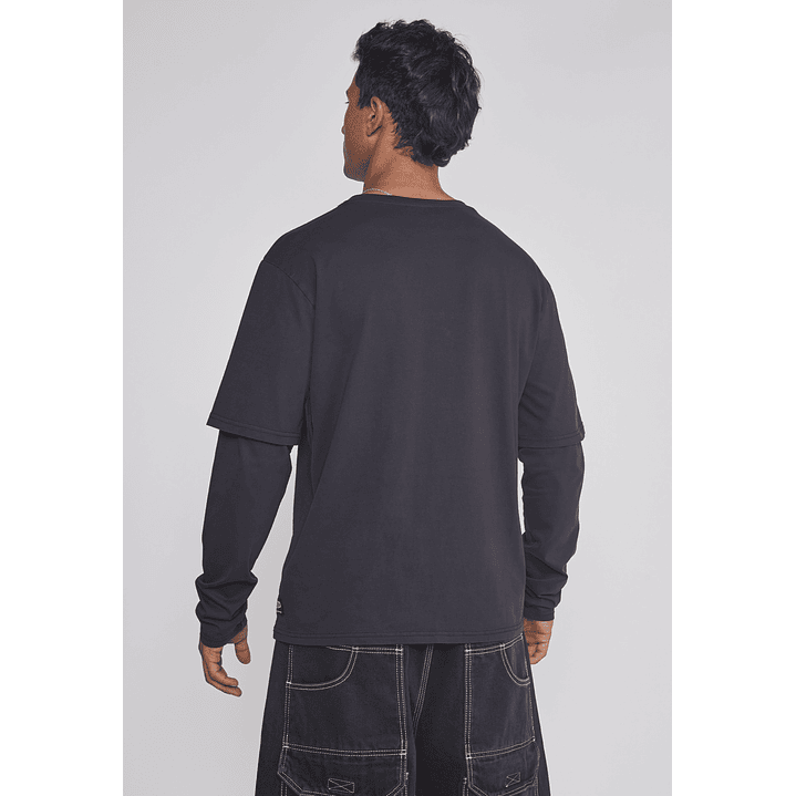 Polera Hombre Bordado Basic Negro Sioux 2