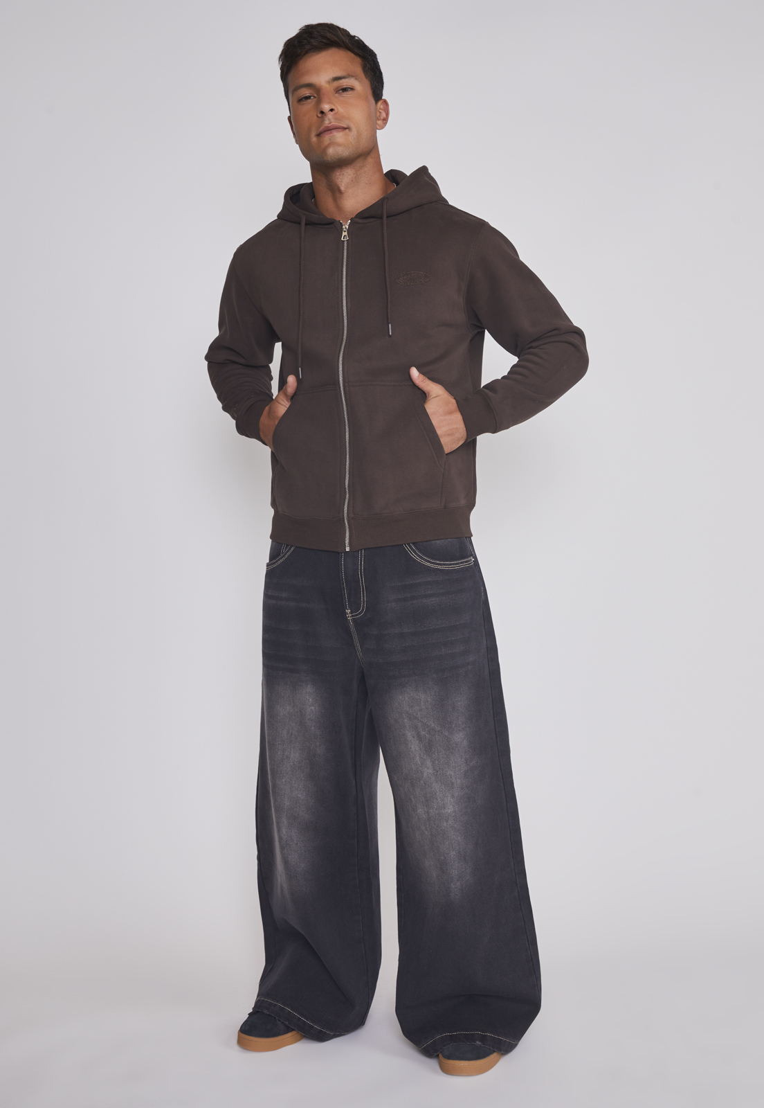 Polerón Hombre Basico Con Cierre Café Sioux 3