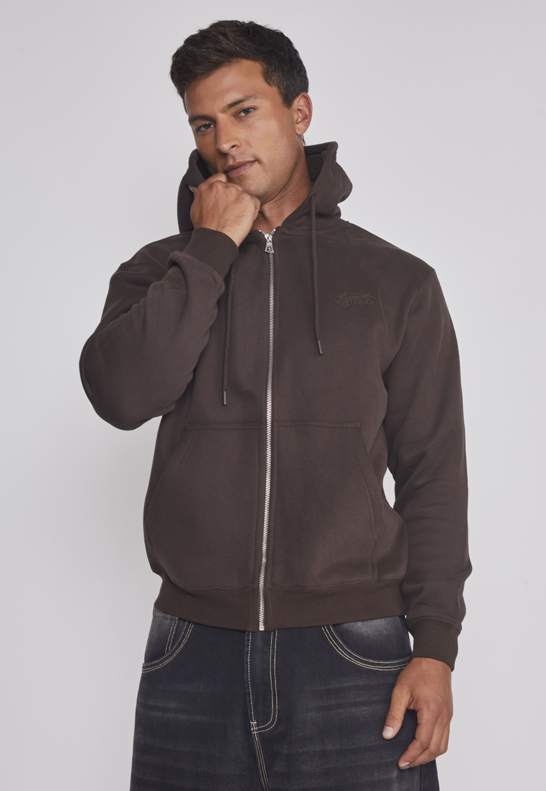 Polerón Hombre Basico Con Cierre Café Sioux 1