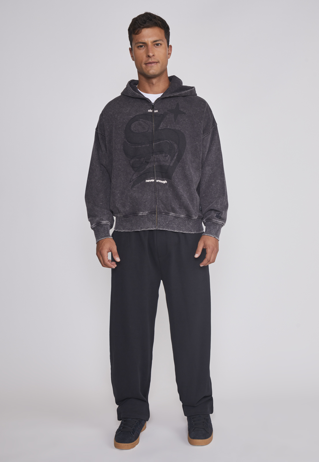 Polerón Hombre Lavado Boxy Fit Gris Sioux 3