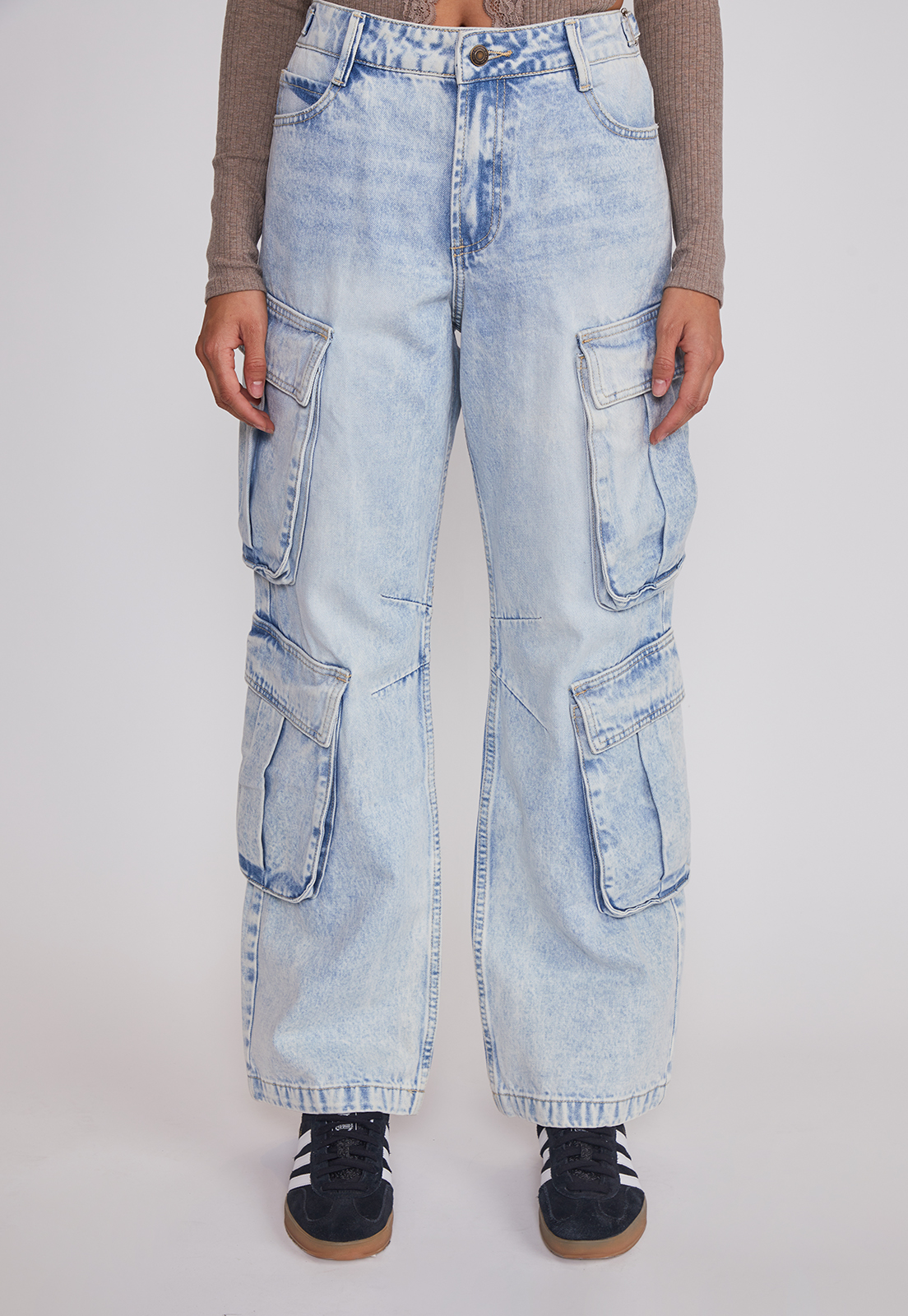 Jeans Mujer Cargo Loose Fit Celeste Sioux 1