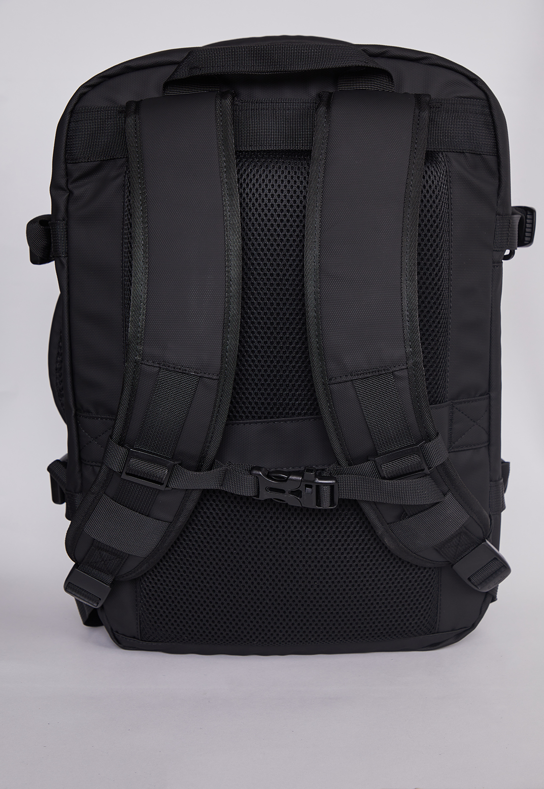 Mochila Travel Reversed Negro Sioux 2