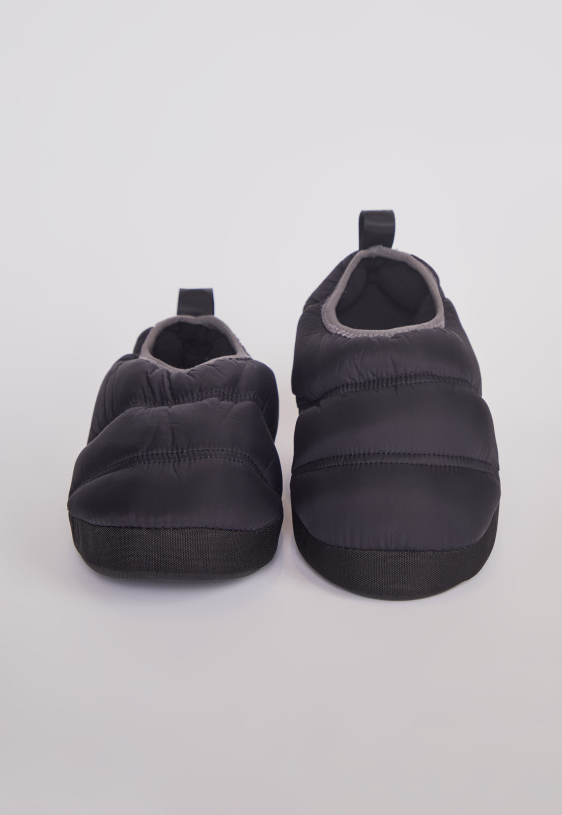 Pantufla Relaxed Hombre Negro Sioux 1