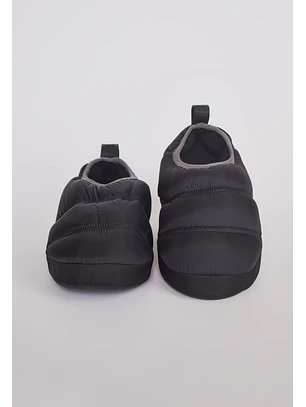 Pantufla Relaxed Hombre Negro Sioux