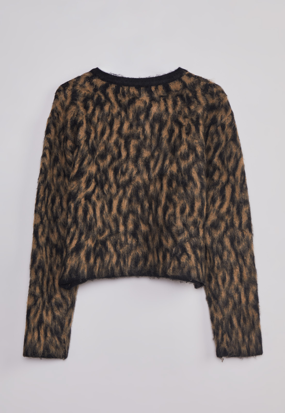 Sweater Mujer Leopardo Abotonado Negro Sioux 2