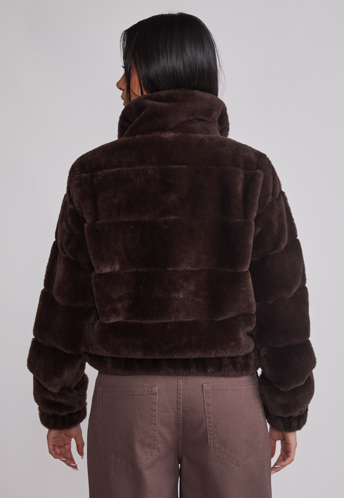 Polar Mujer Cuello Alto Café Sioux 3