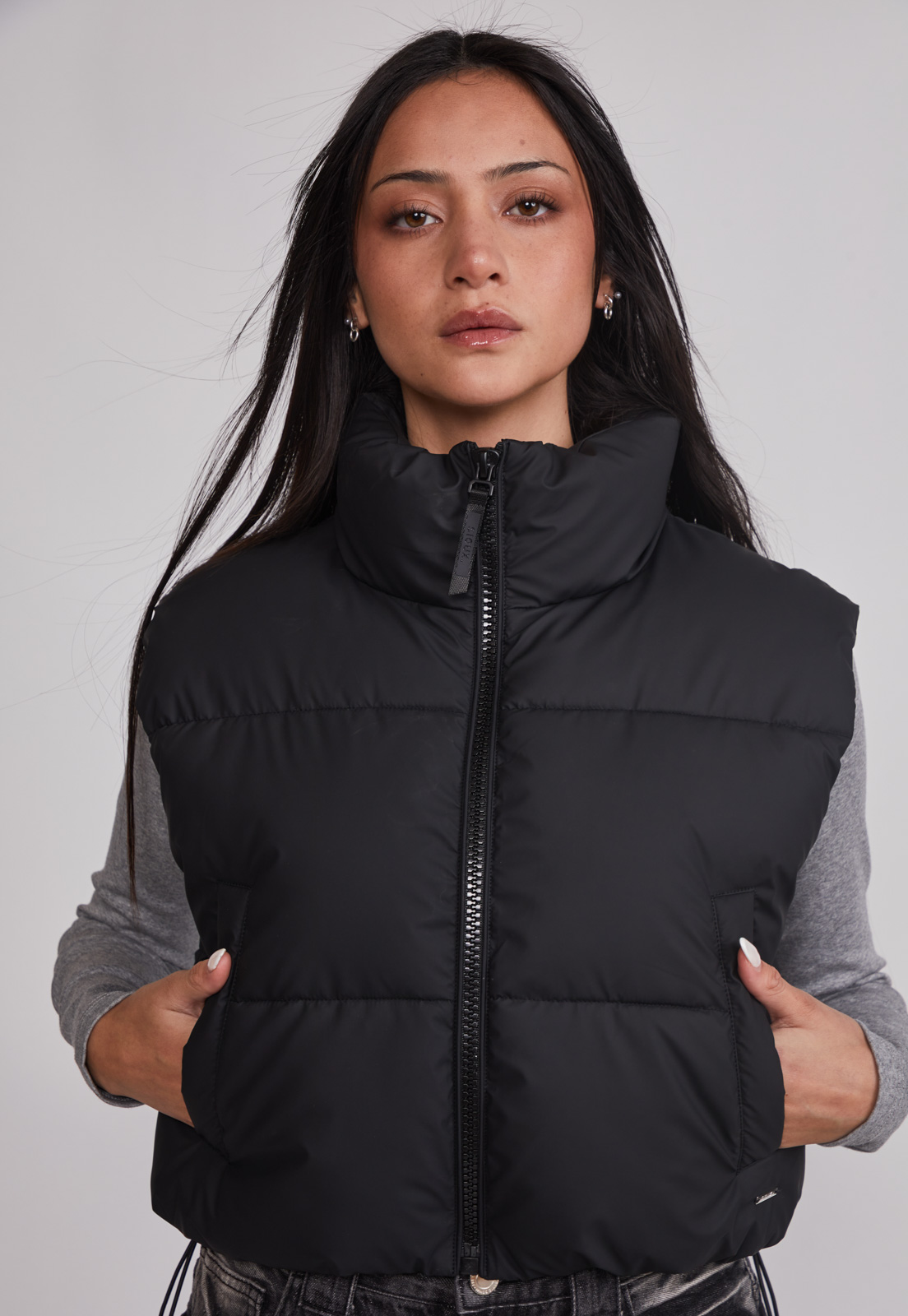 Parka Mujer Sin Mangas Crop Negro Sioux 5