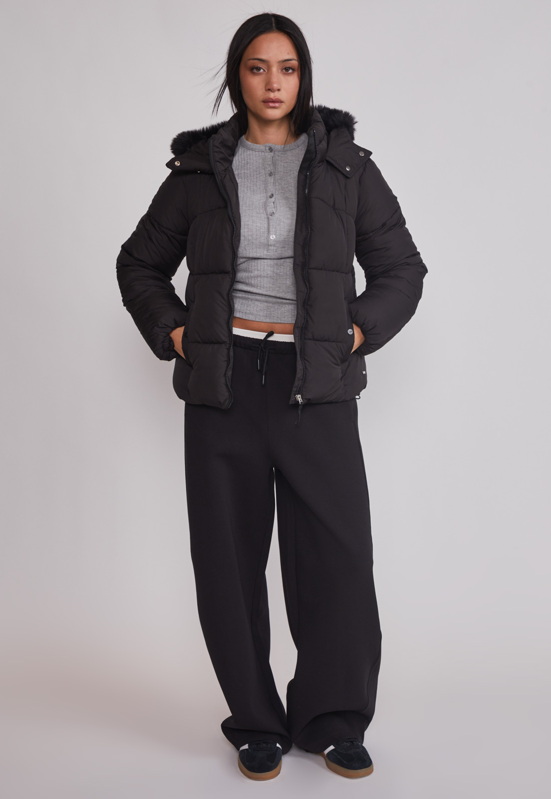 Pantalón Buzo Mujer Balloon Negro Sioux 2
