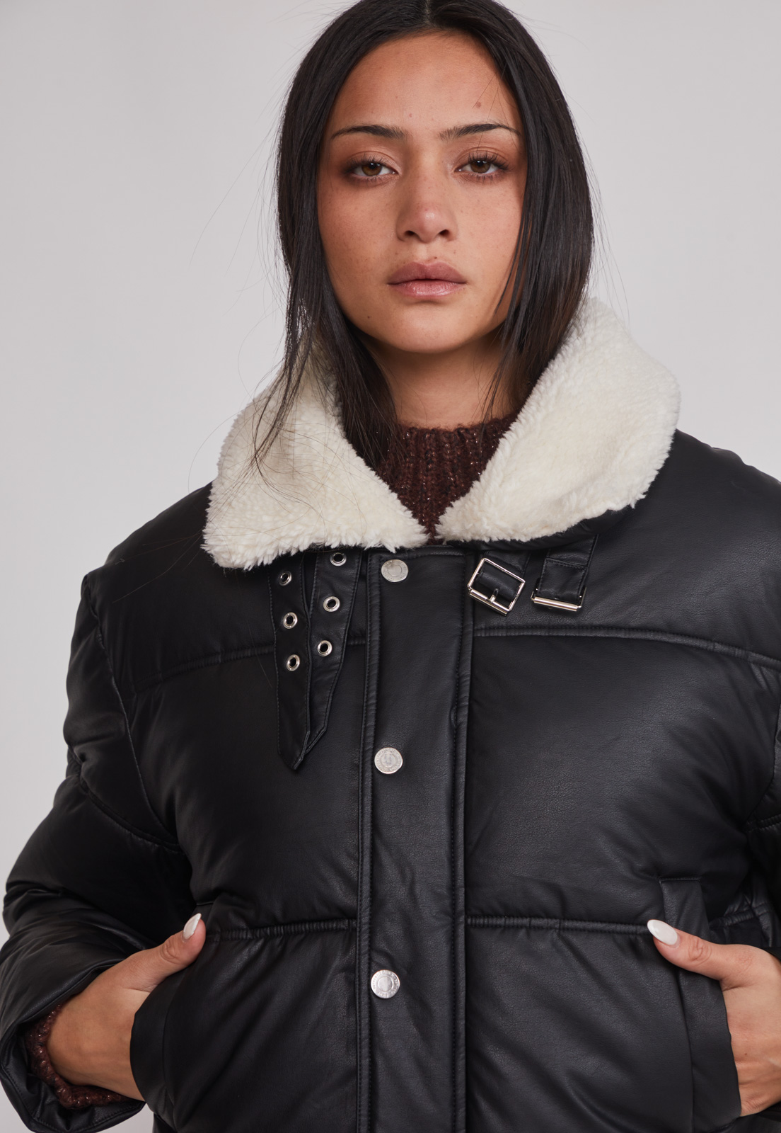 Parka Mujer Cuello Chiporro Negro Sioux 4