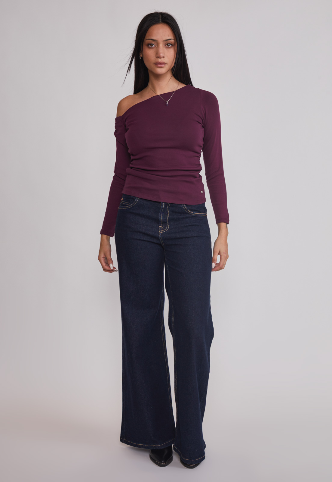 Polera Mujer Hombro Caido Lila Sioux 2