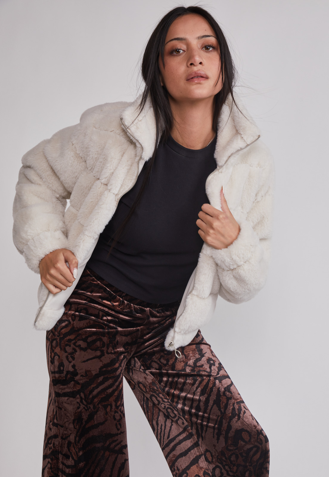 Pantalón Mujer Wide Leg Plush Café Sioux 5