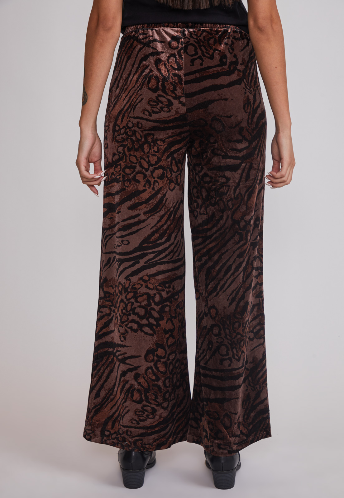 Pantalón Mujer Wide Leg Plush Café Sioux 3