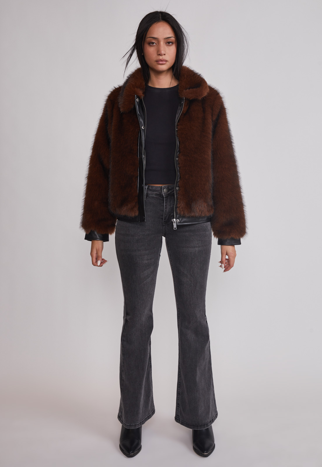 Chaqueta Mujer Detalles Ecocuero Café Sioux 2