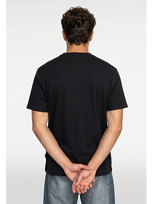 Polera Hombre Frase Bordado Negro