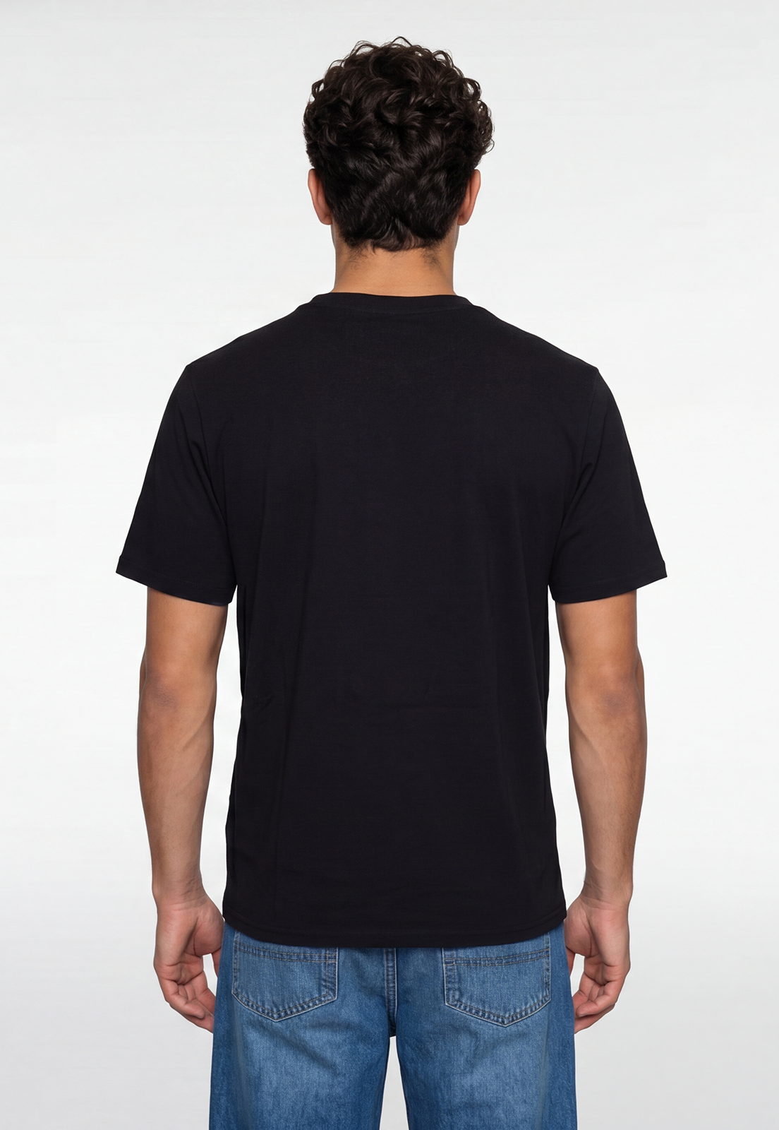 Polera Hombre Print Cara Negro 4