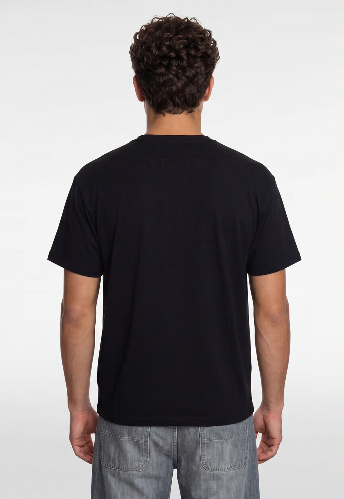 Polera Hombre Boxy Fit Print Negro 4