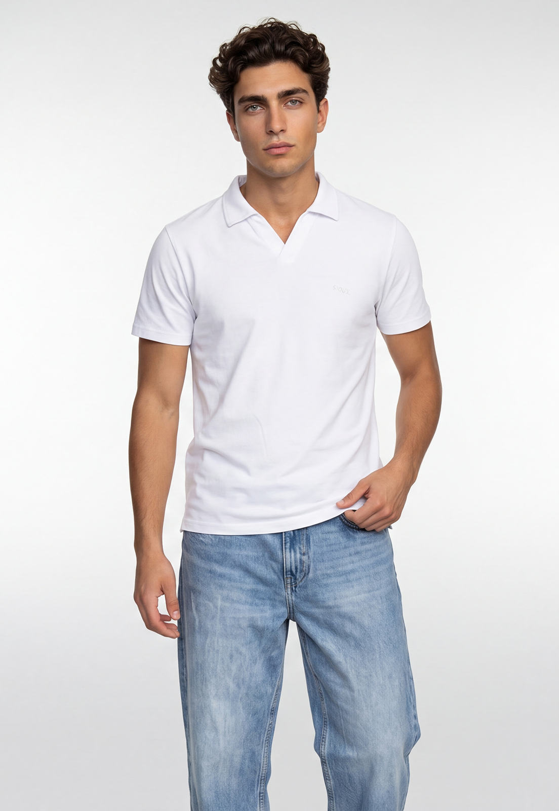 Polera Hombre Piqué Cuello V Blanco 1