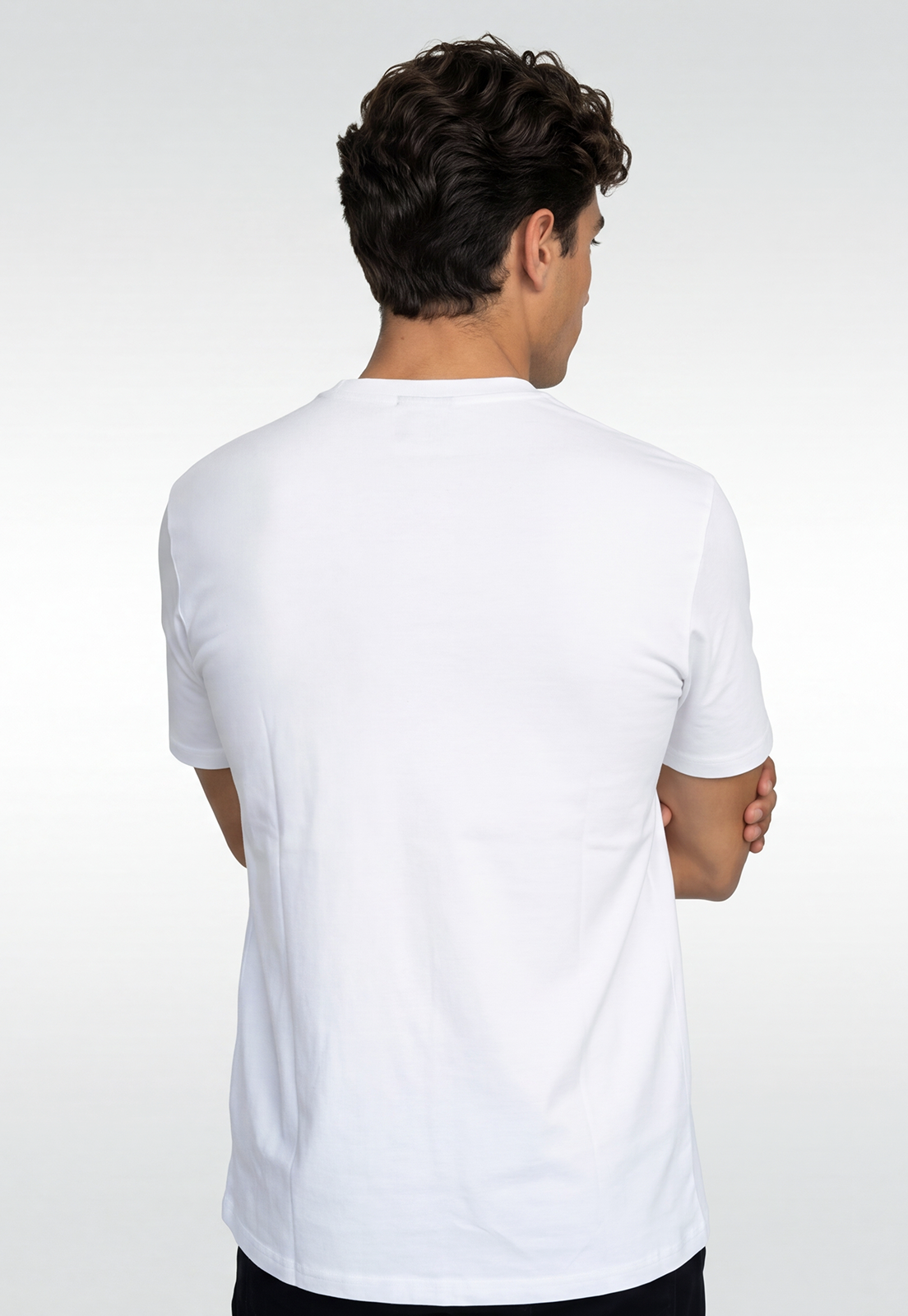 Polera Hombre Estampados Parches Blanco 4
