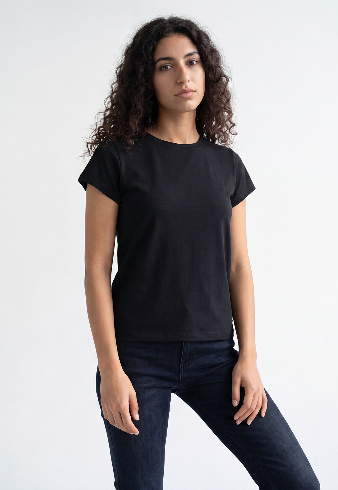 Polera Mujer Basic Cuello Redondo Negro 1