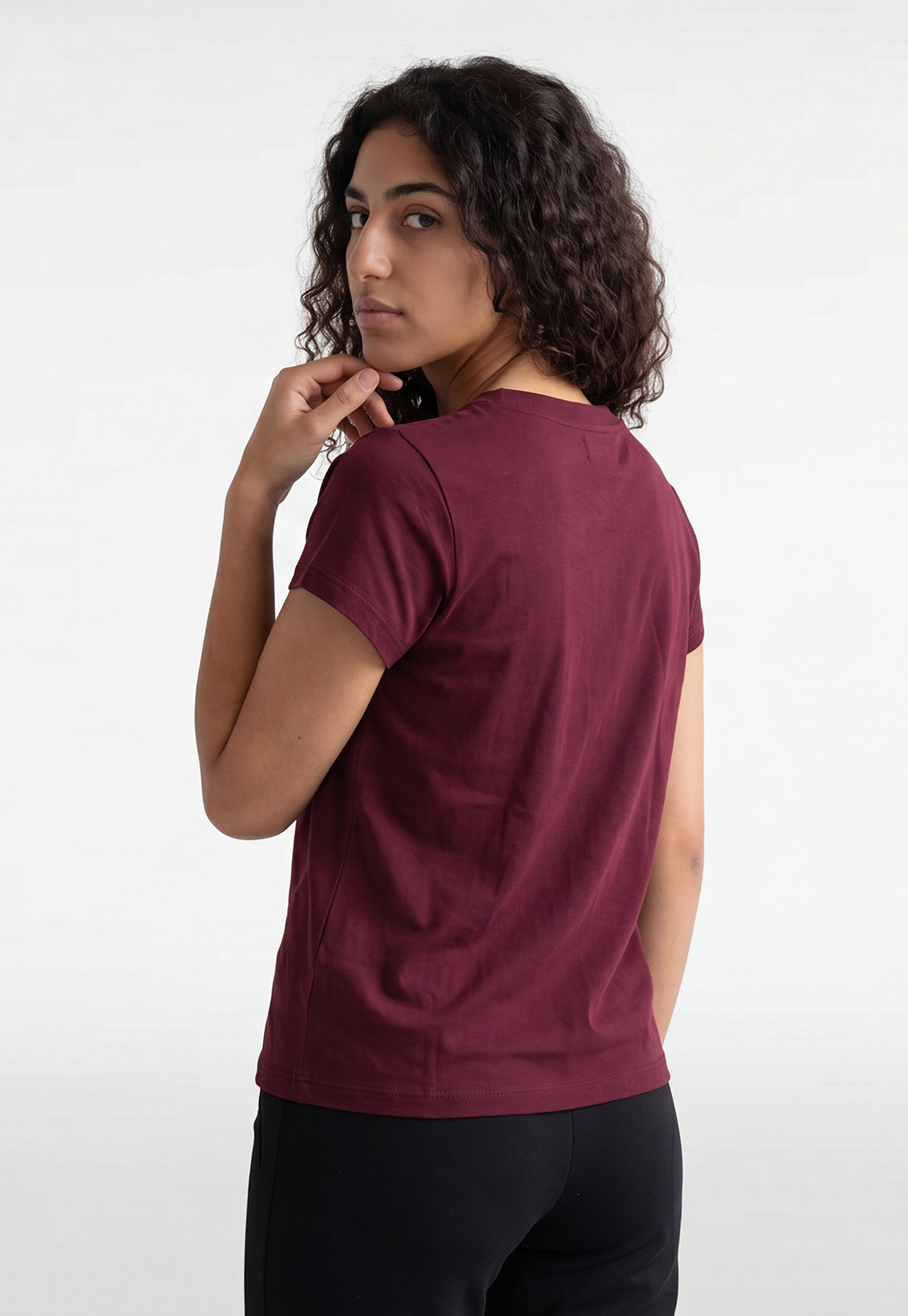 Polera Mujer Basic Cuello Redondo Uva 4