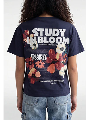 Polera Mujer Boxy Fit Bloom Azul