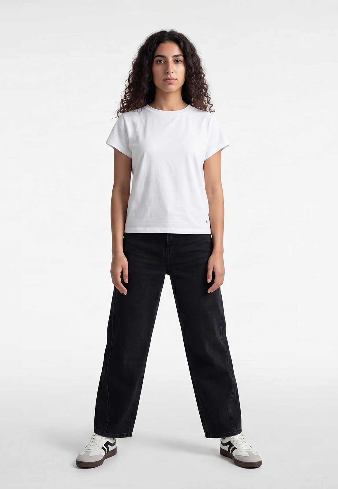 Jeans Mujer Barrel Tiro Medio Negro 1