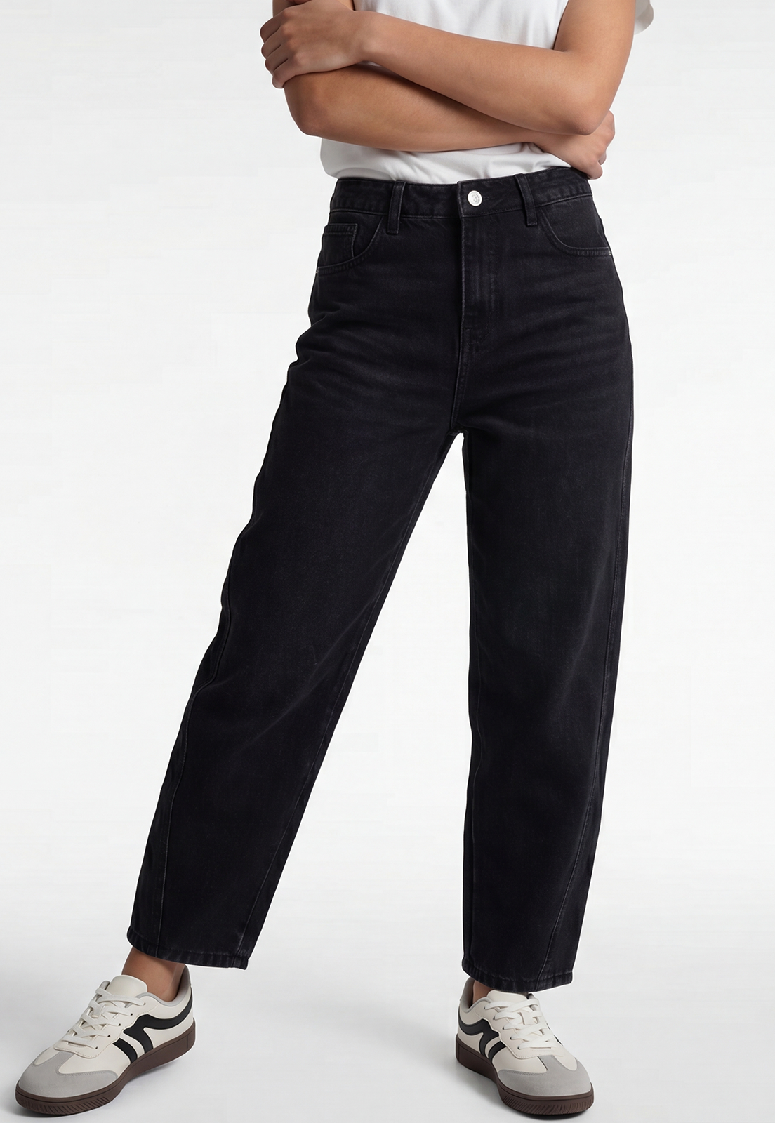 Jeans Mujer Barrel Tiro Medio Negro 2