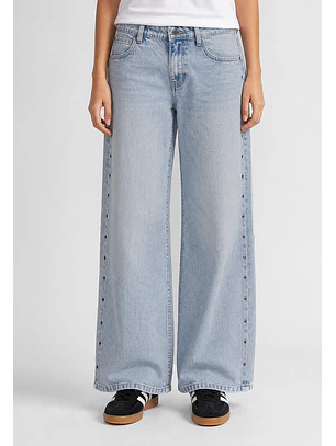 Jeans Mujer Tachas Stars Celeste