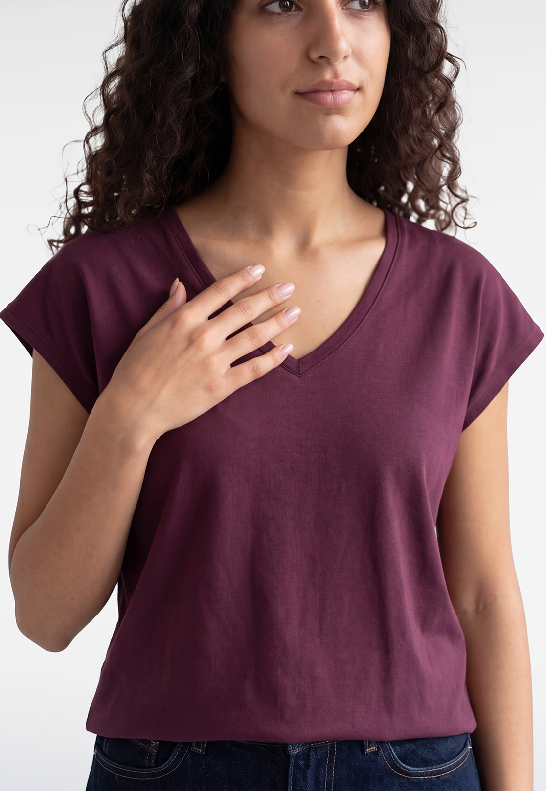 Polera Mujer Cuello V Soft Burdeo 3